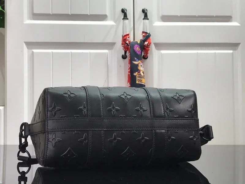 - Vuitton Heavy-duty CC 17417 Bags Bags Louis Convenient -
