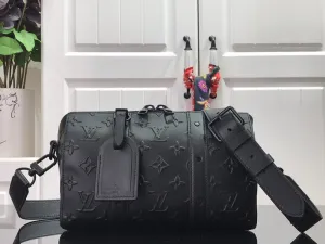 - Vuitton Heavy-duty CC 17417 Bags Bags Louis Convenient -