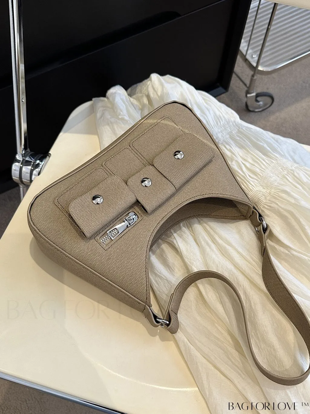 BagForLove - Efficient Shoulder Bag with Multiple Pockets & Spacious Capacity