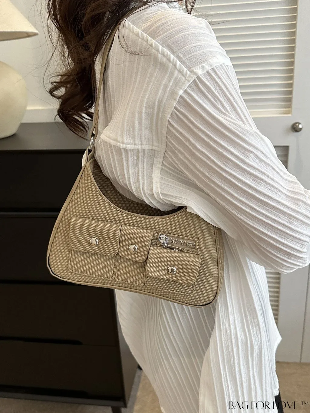 BagForLove - Efficient Shoulder Bag with Multiple Pockets & Spacious Capacity
