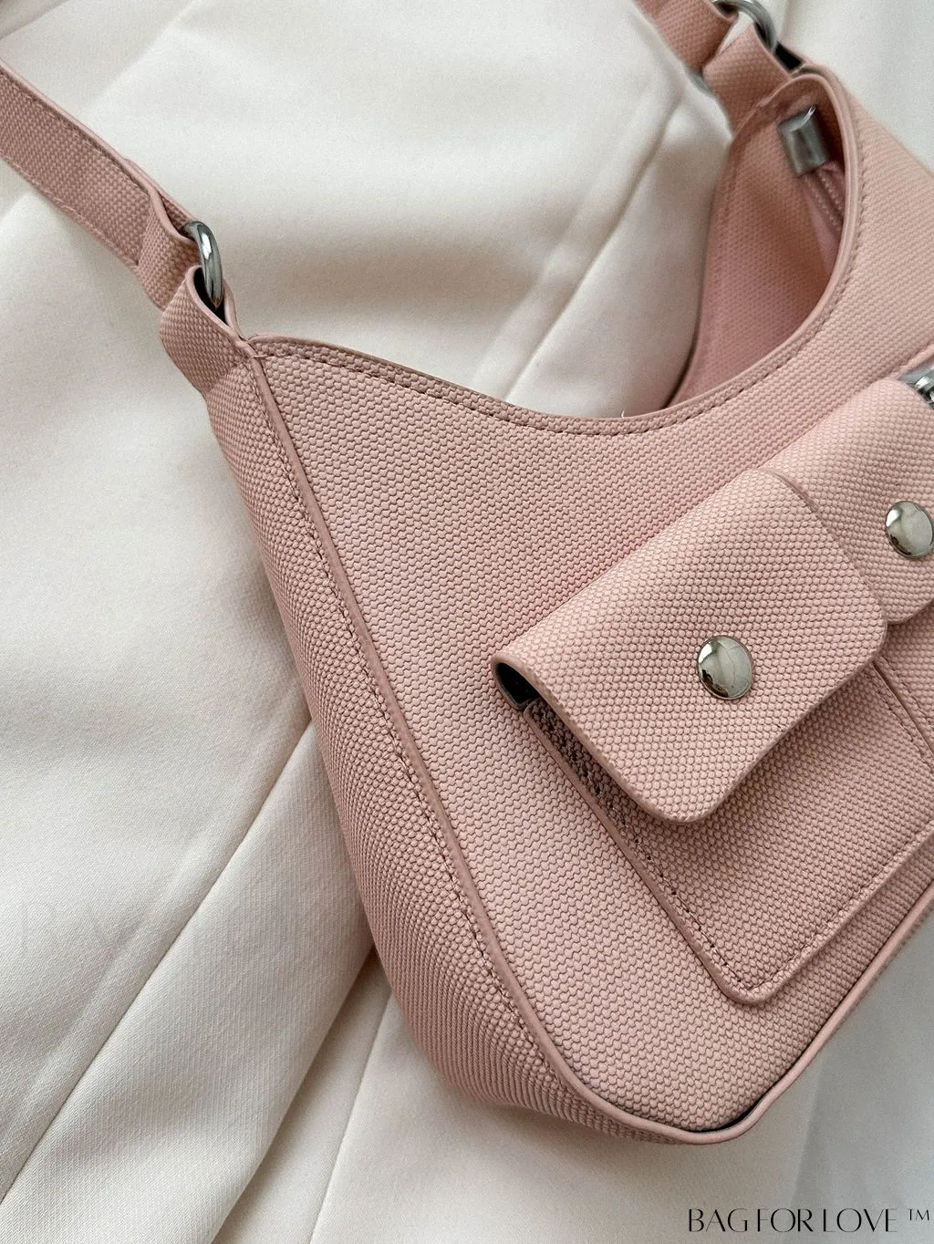 BagForLove - Efficient Shoulder Bag with Multiple Pockets & Spacious Capacity
