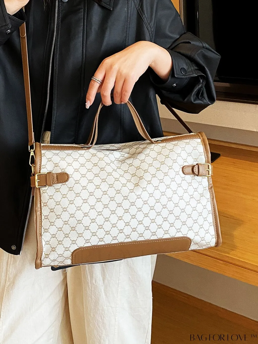 BagForLove - Geometric Pattern Travel Tote Bag - Stylish & Spacious Womens Handbag
