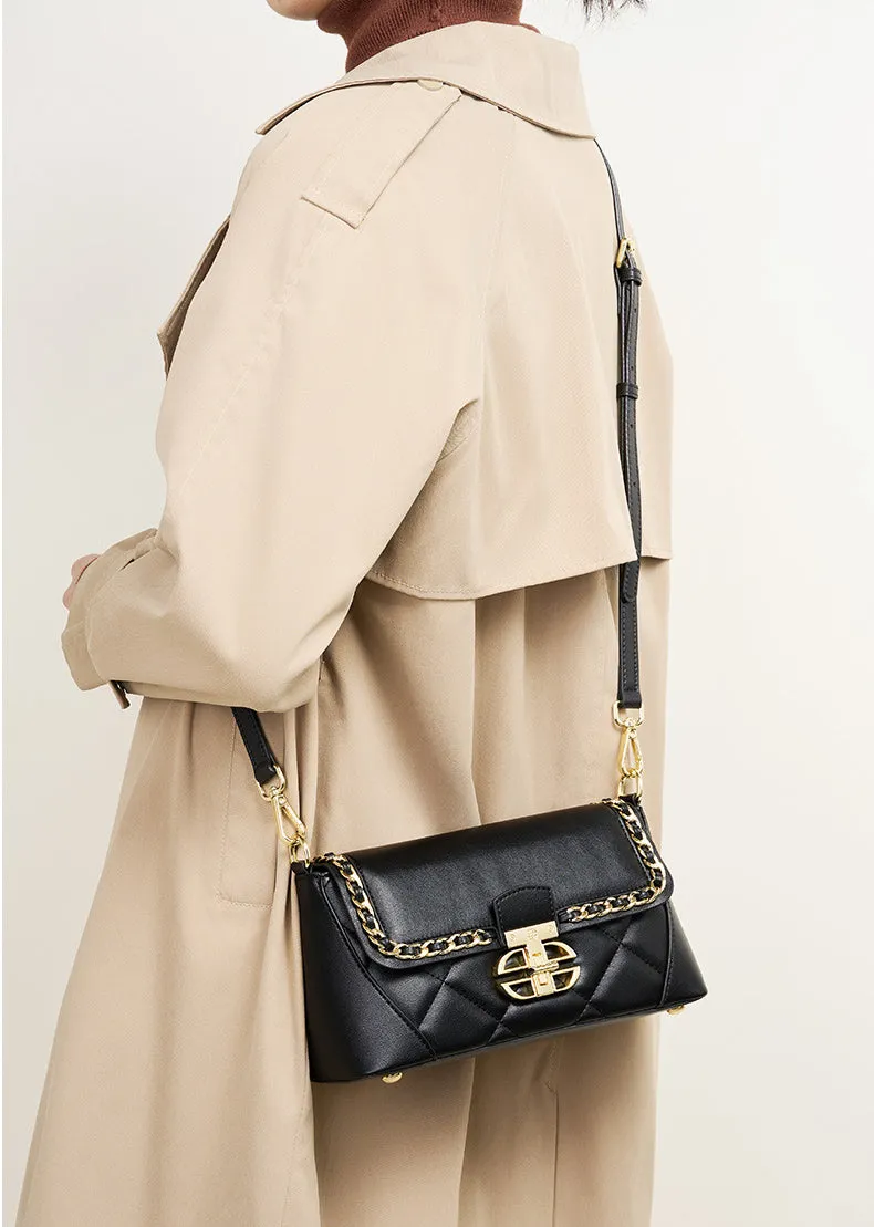 Chained Luxe