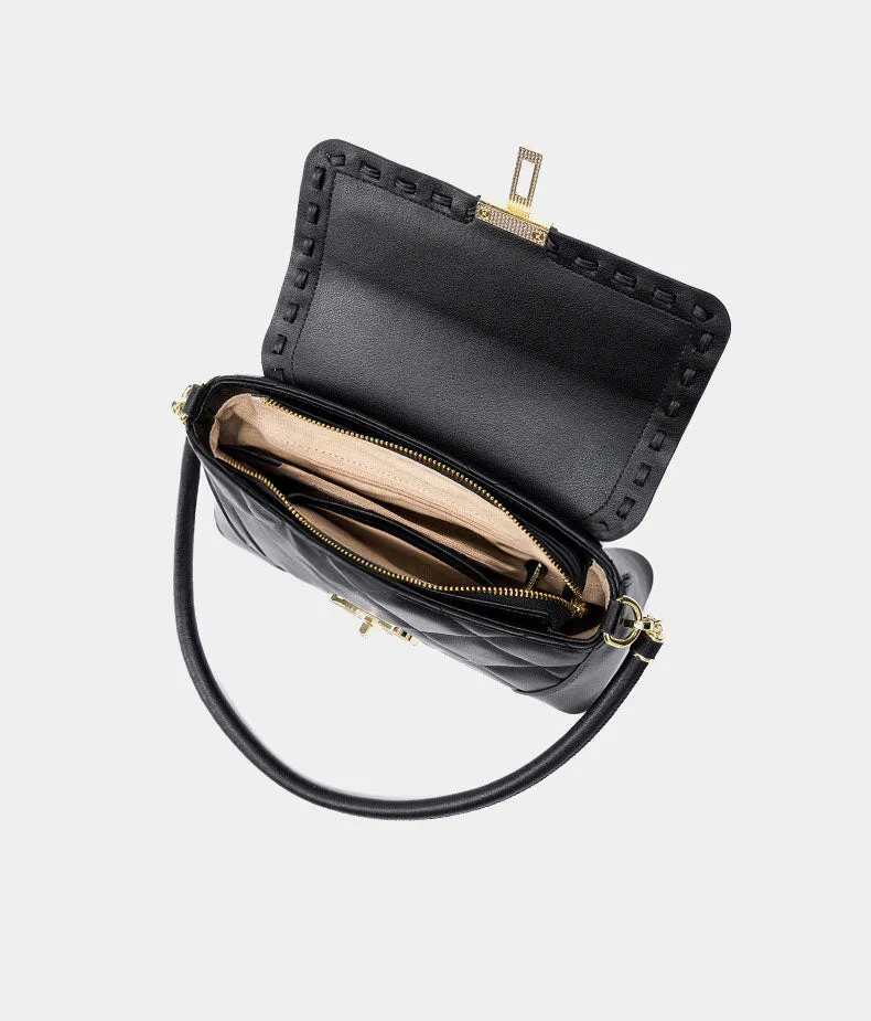 Chained Luxe