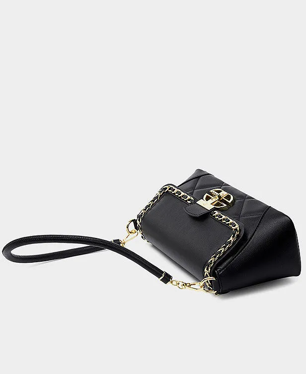 Chained Luxe
