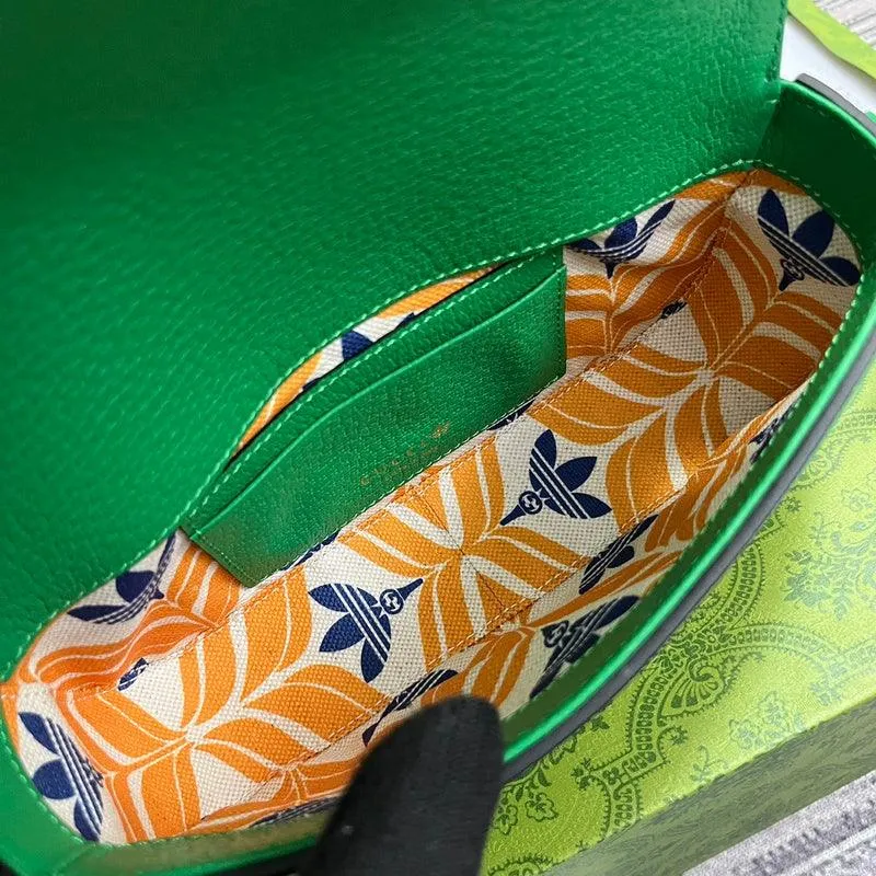 Charm - GG Bags - 464