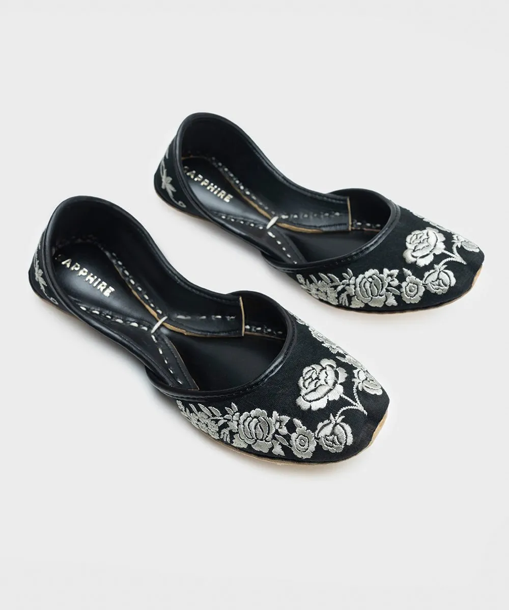 Embroidered Khussas
