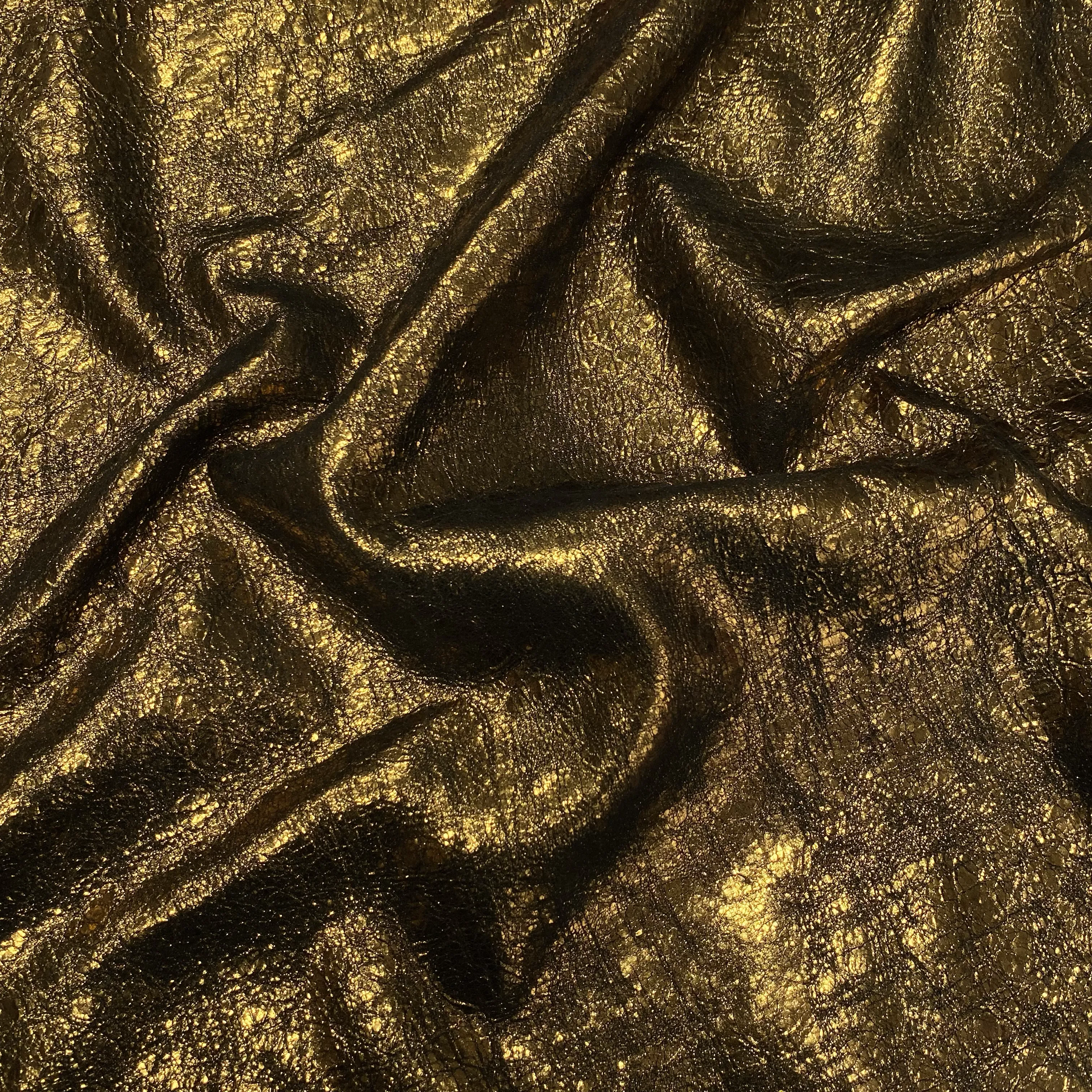 Flirt Distressed Metallic Goat