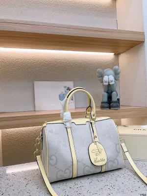 Hot deal Convenient Trends GUI3 - Bags 179 - Adee