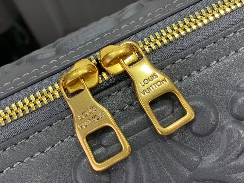 Huge savings - Vuitton Convenient delivery Bags Louis 15253 - CC Bags