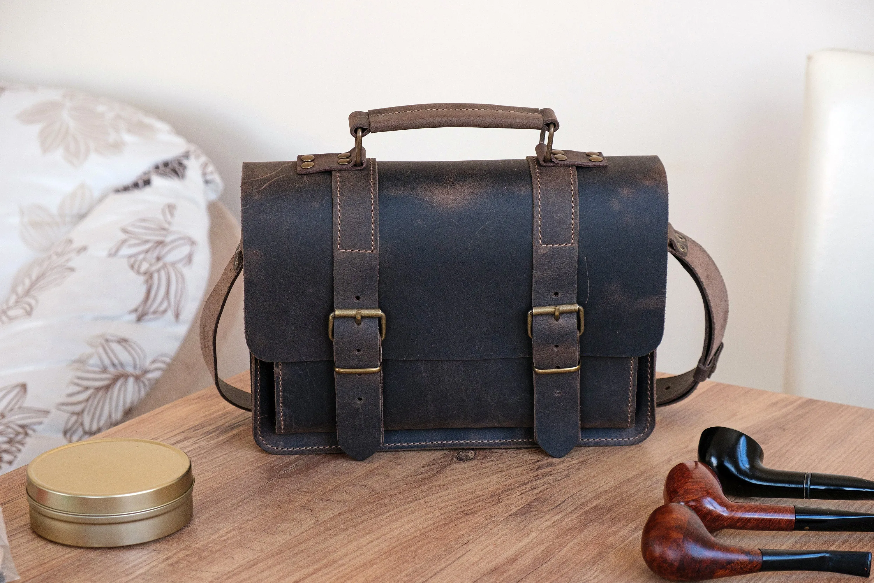Leather 6-Pipe Messenger Bag, Handmade Shoulder Pipe Tobacco Bag, Crossbody Bag for 6 Pipes