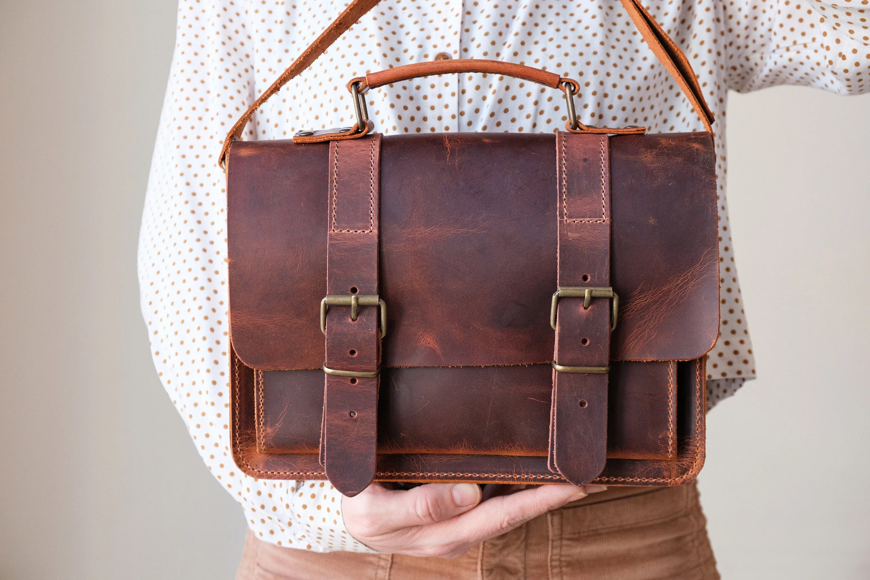 Leather 6-Pipe Messenger Bag, Handmade Shoulder Pipe Tobacco Bag, Crossbody Bag for 6 Pipes