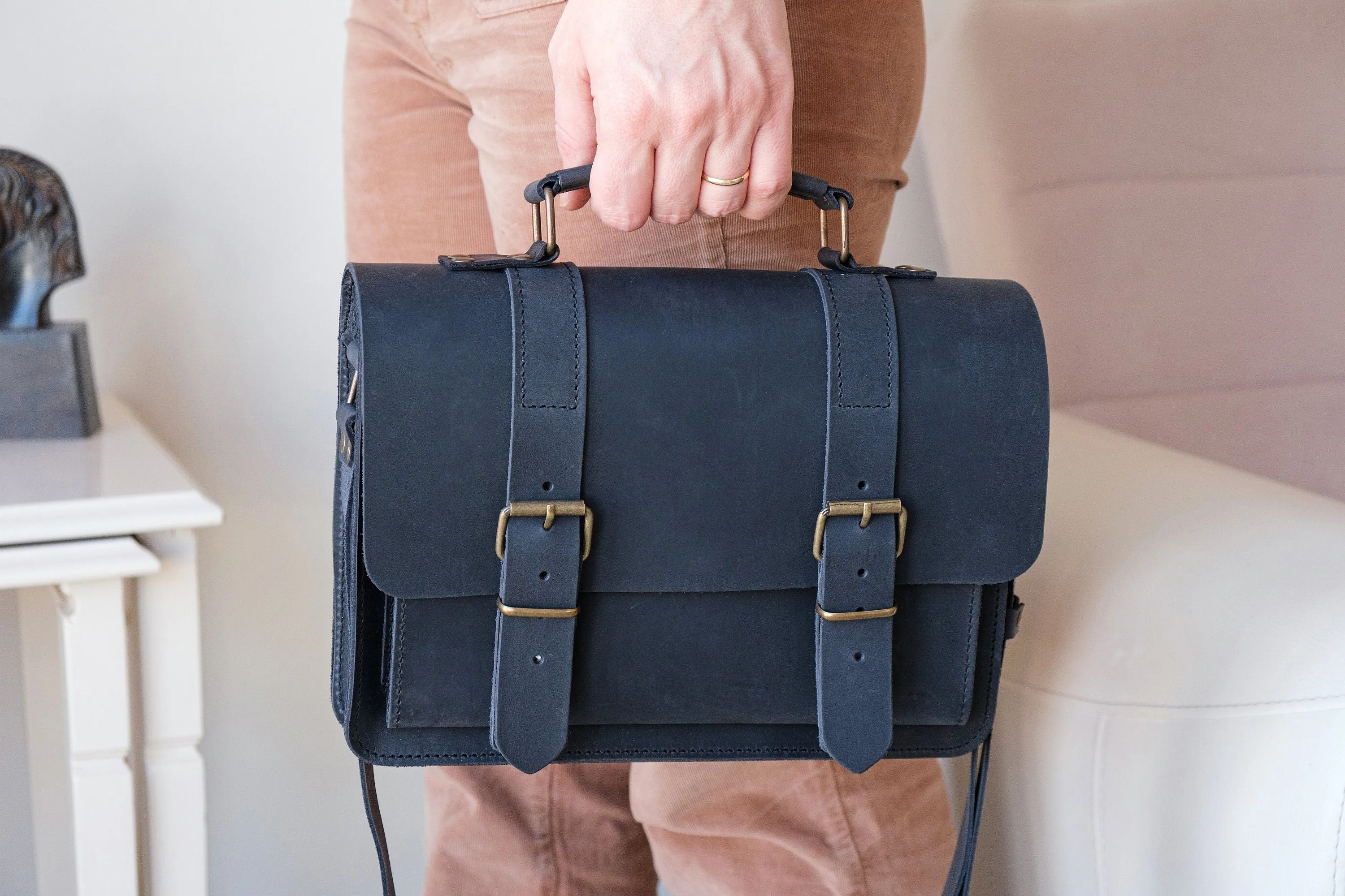 Leather 6-Pipe Messenger Bag, Handmade Shoulder Pipe Tobacco Bag, Crossbody Bag for 6 Pipes
