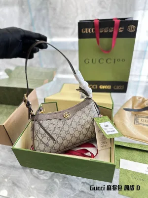 Local delivery 11913 Convenient - Gucci Bags CC - Bags