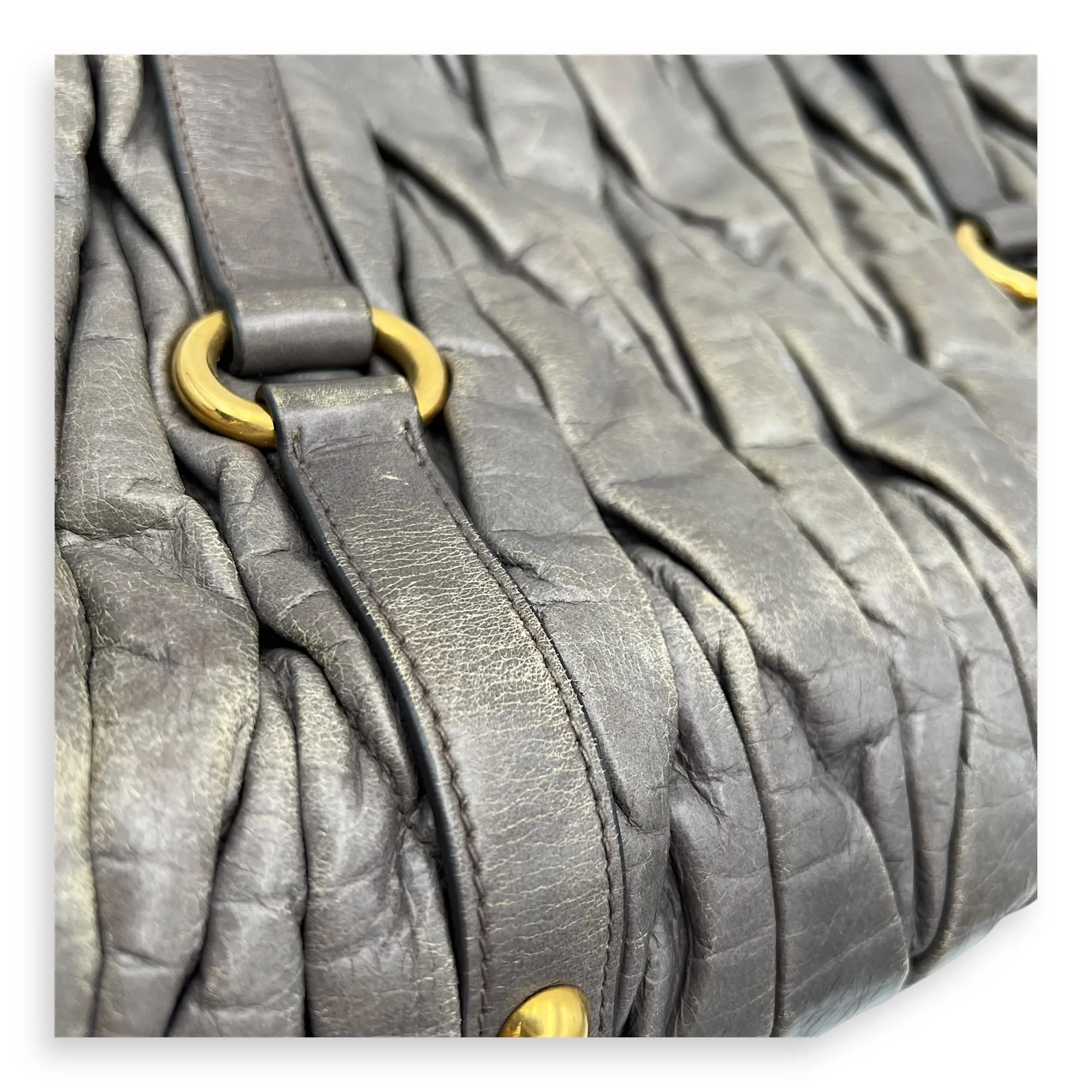 Matelassé Grey Top Handle Bag in Distressed Leather, Gold hardware