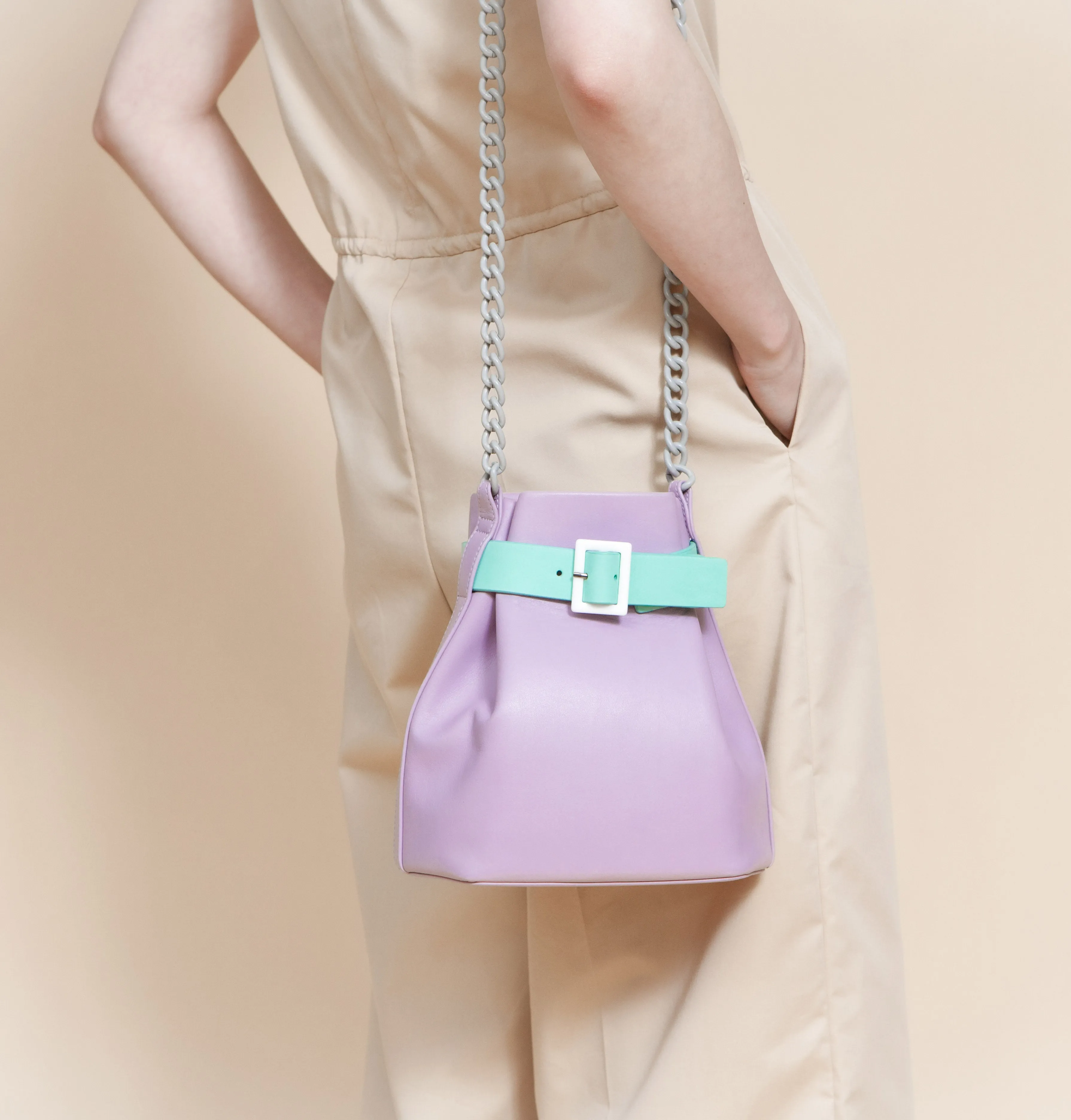 Mini Bucket Chained Bag • Lilac