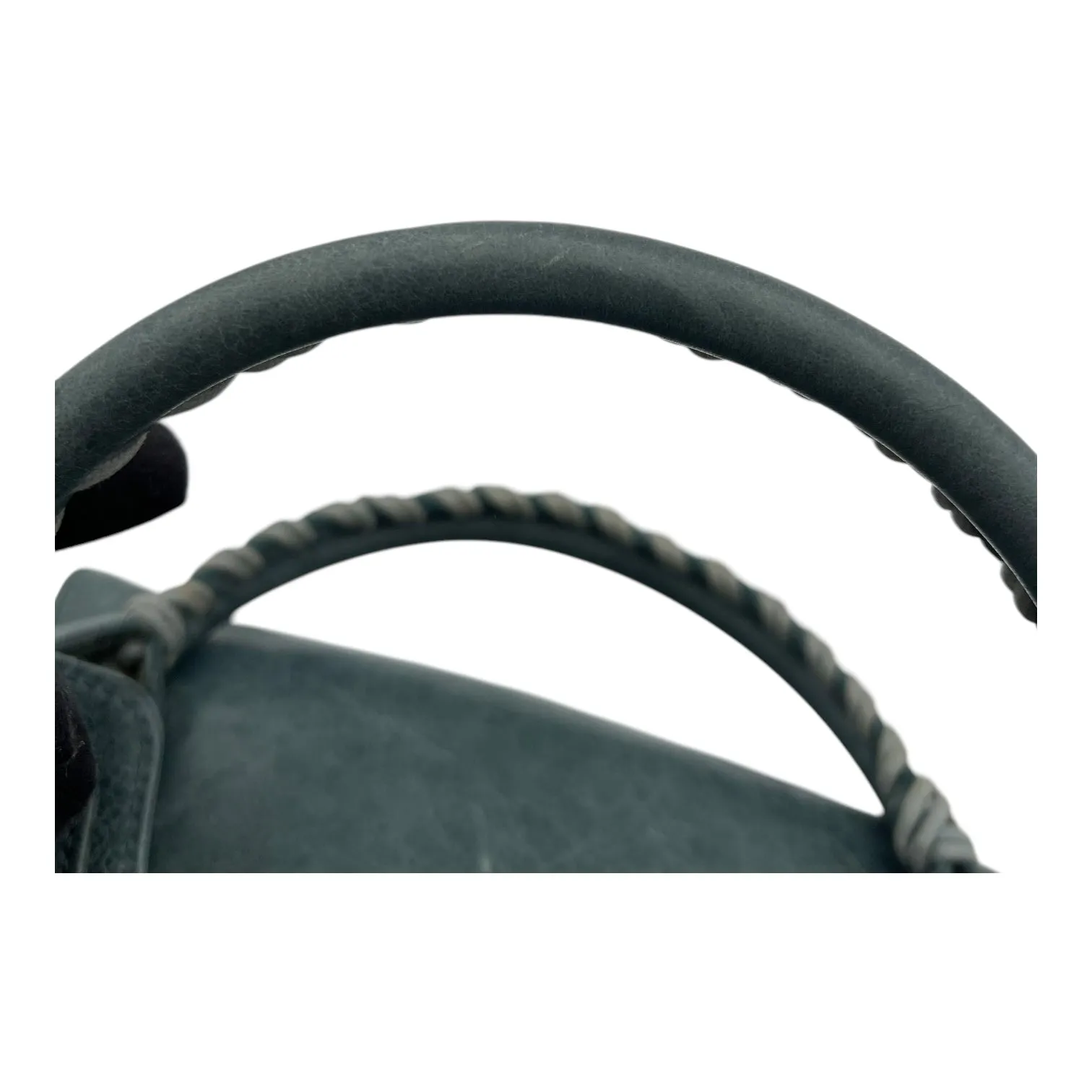 Motocross Giant City Blue Shoulder Bag in Distressed Leather, Silver hardware