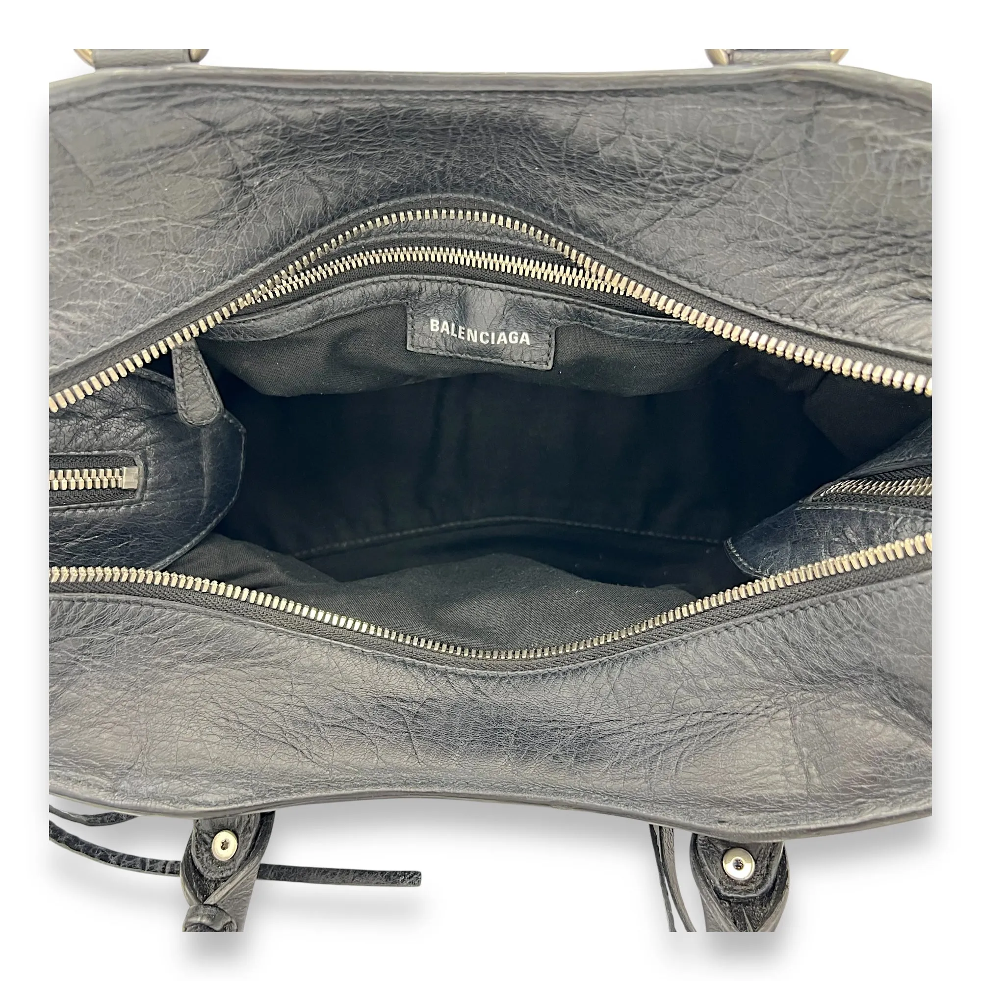 Neo Classic Top Handle Bag Black in Distressed Leather, Silver hardware