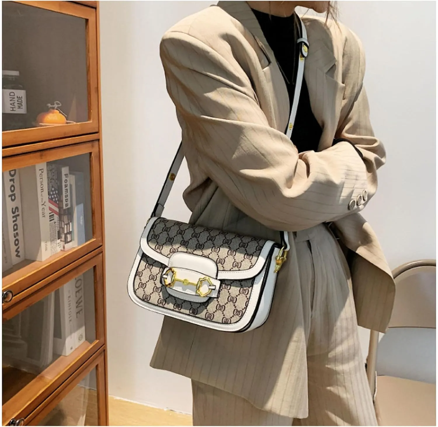 Plus Size Crossbody Bags for Women - Leather Purse Handbag - Fashion Design