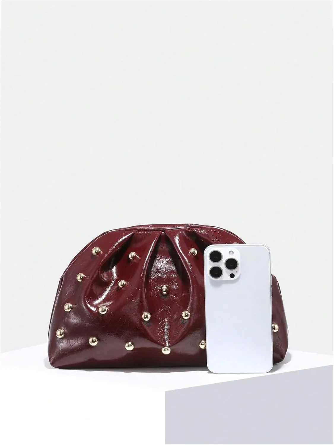 QWINEE Women's Elegant Studded Clutch Bag Magnet Ruched Bags Retro Vintage Evening Handbag