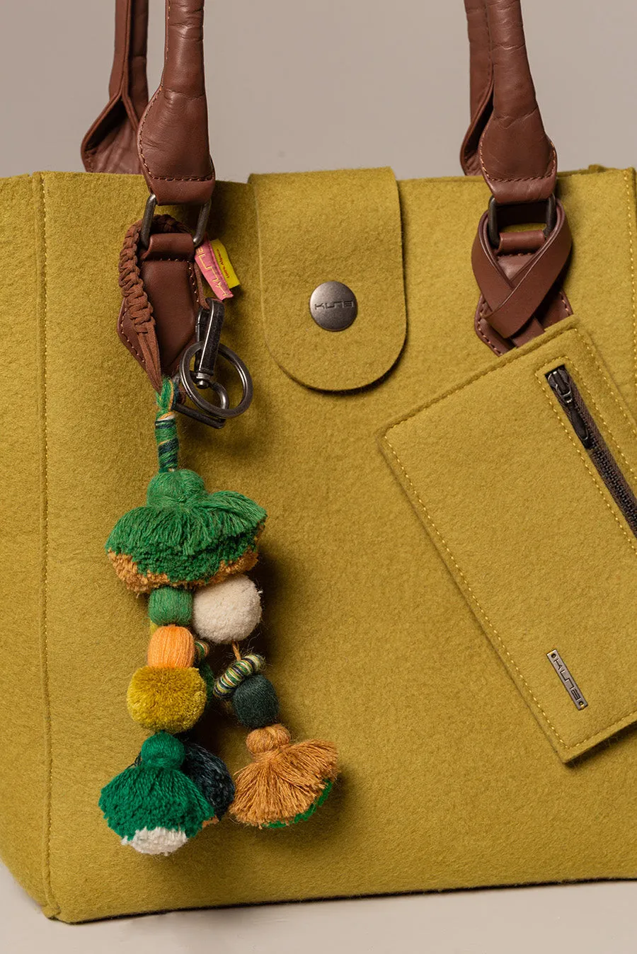 Randy Handbag Alpaca & Wool Color Verde