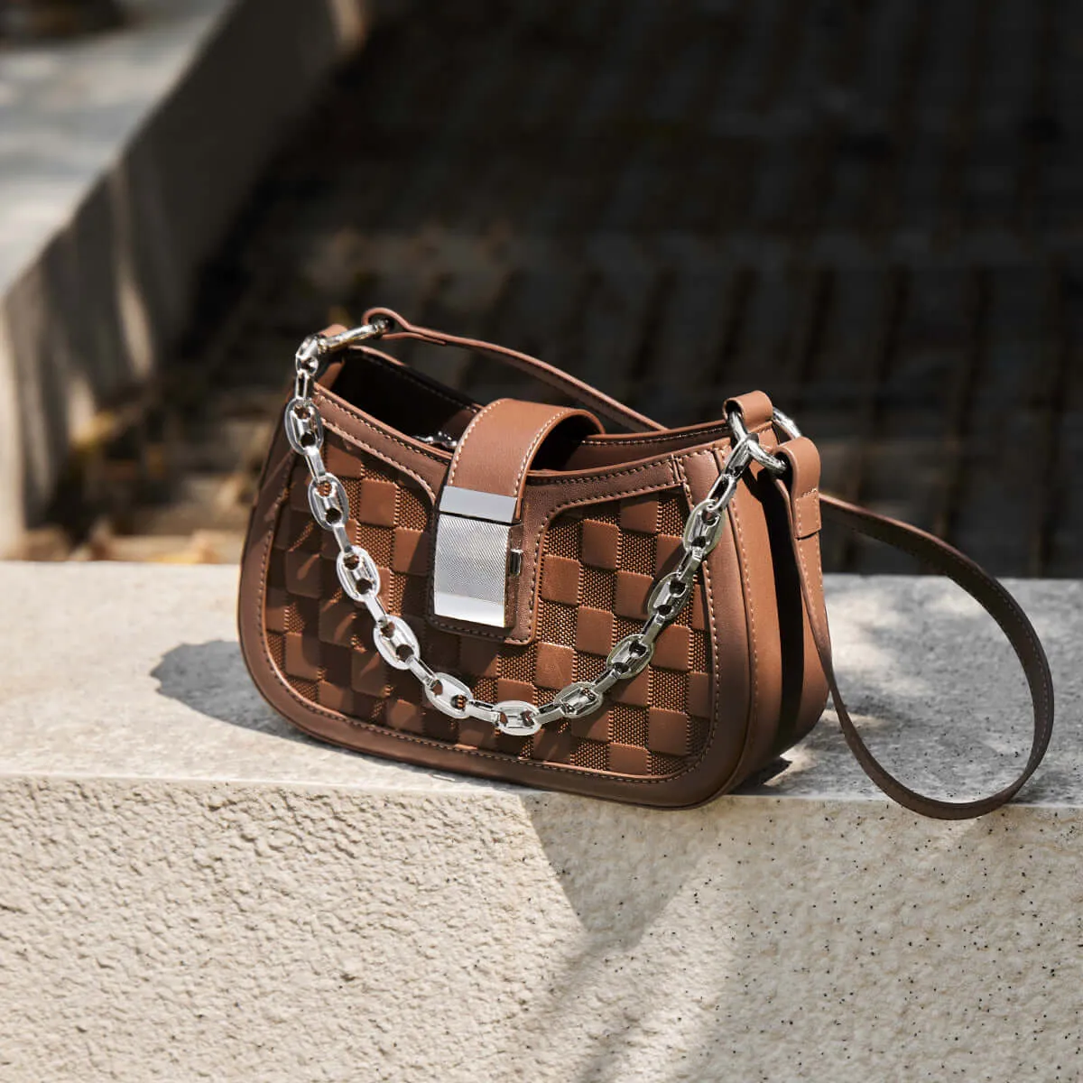 Shoulder Bag Autumn sale Christina Chained Shockproof Woven Leather