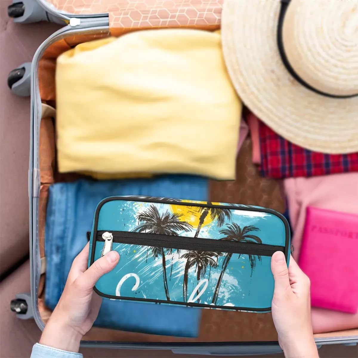 Travel Toiletry Bag for Women Men Palm Trees Sun Hanging Cosmetic Bag Waterproof Makeup Bag for Shaving Makeup Toothbrush & Travel Essentials