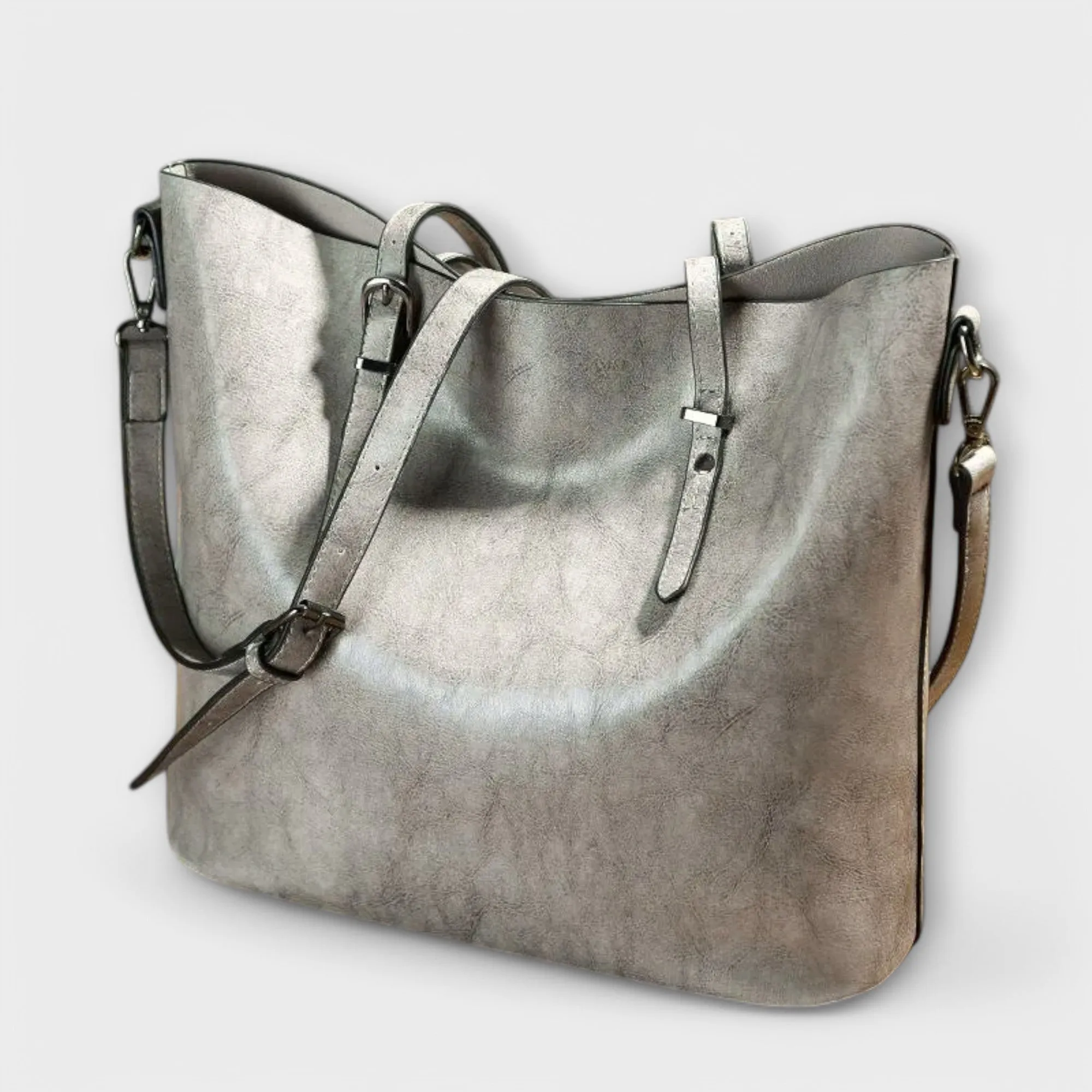 Vintage Inspired Leather Bag