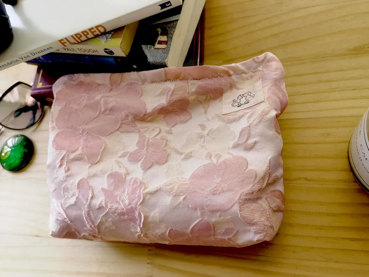 Women Cute Aesthetic Floral Travel Makeup Pouch Bag for Cosmetic, Purse Organizer, Canvas Lining, Pink
